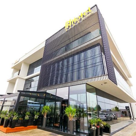 N Hotel By Noshi Rinas Zewnętrze zdjęcie